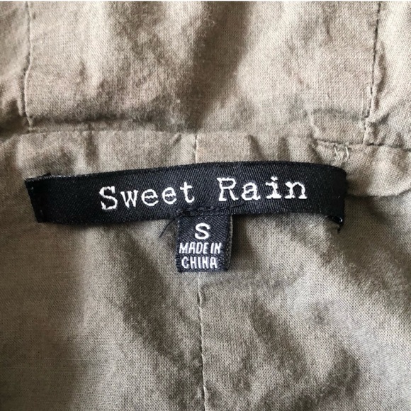 🌧️ Sweet Rain Khaki Utility Jacket with Hood - Picture 6 of 8